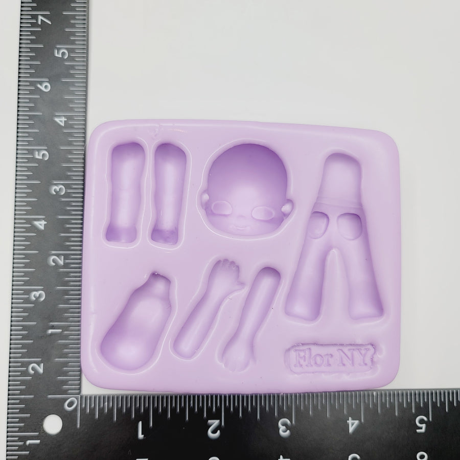 Universal Dolls Silicone Mold FNY #27