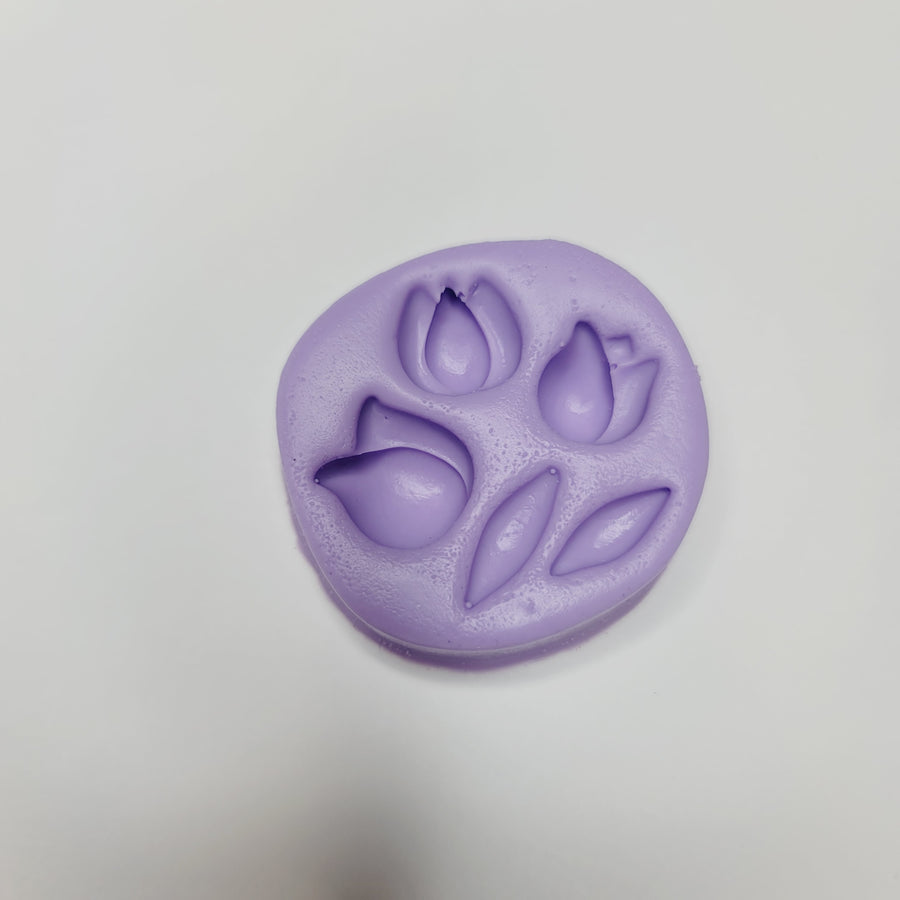 Tulips Silicone Mold FNY #31