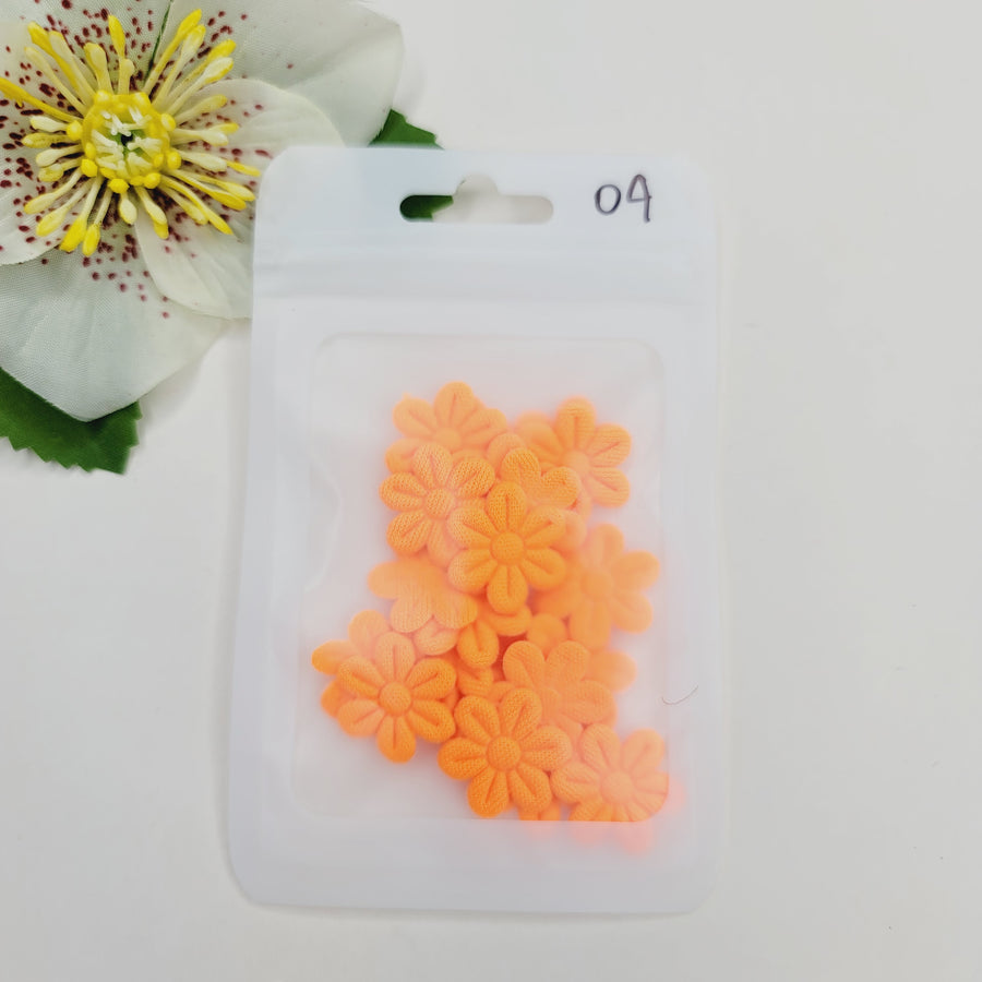 Small Quilt Flowers - #04 - Carrot - 25 units