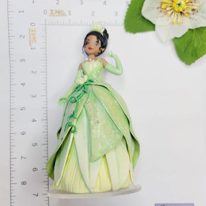 Tiana Cake Top Characters