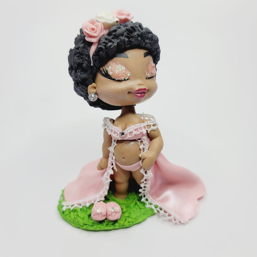 Pregnant Beauty Cake Top Characters