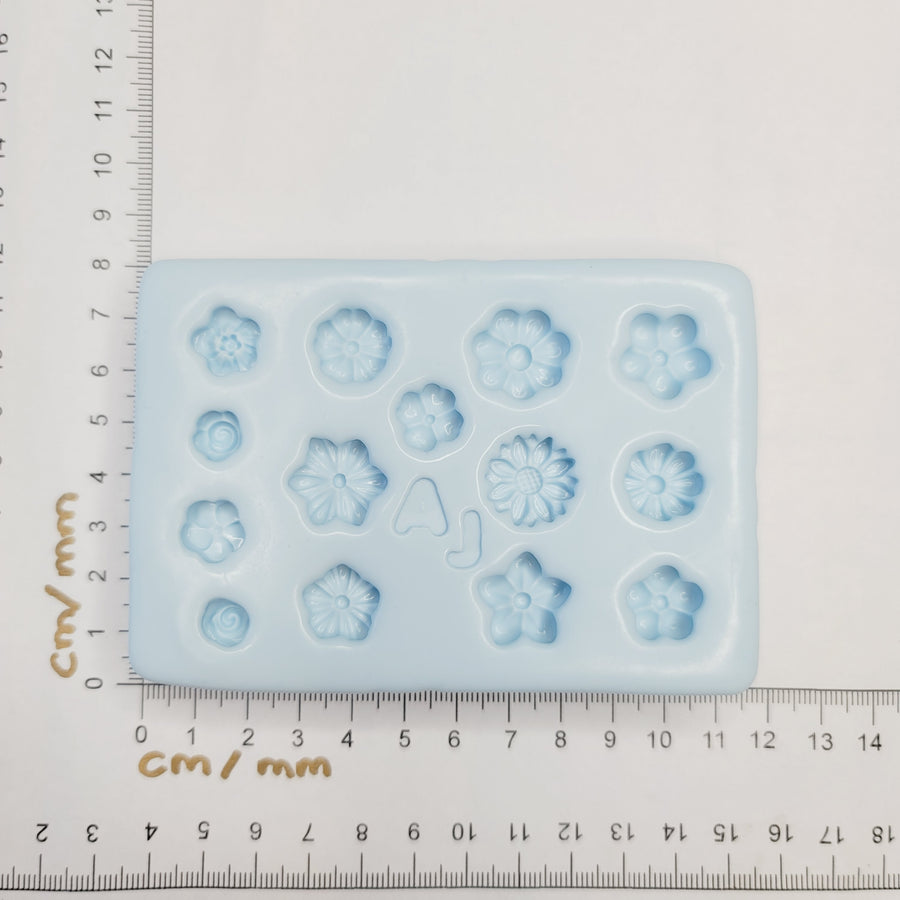 AJ #53 Mini flowers silicone mold