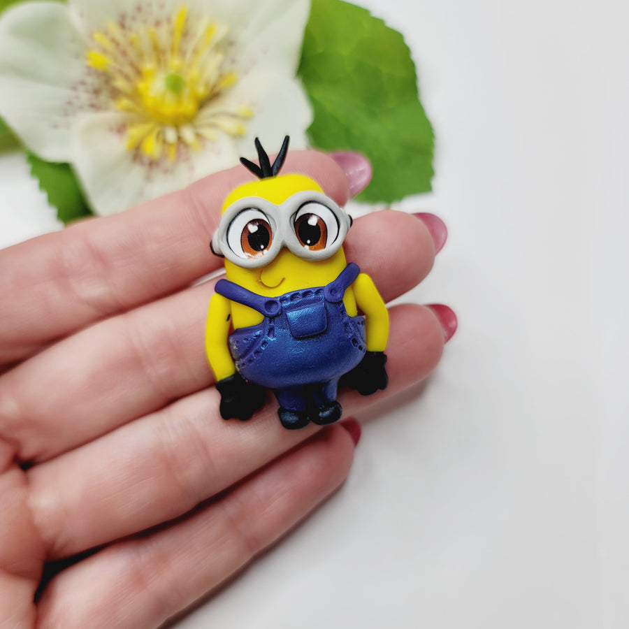 Minion 1 #637 Clay Doll for Bow-Center, Jewelry Charms, Accessories, and More