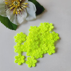 Small Quilt Flowers - #03 - Lemon - 25 units