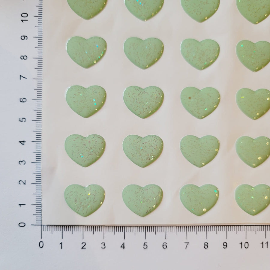 Adhesive Resin Green Glitter Hearts (M) MNC 610B 19x15mm 20 Units